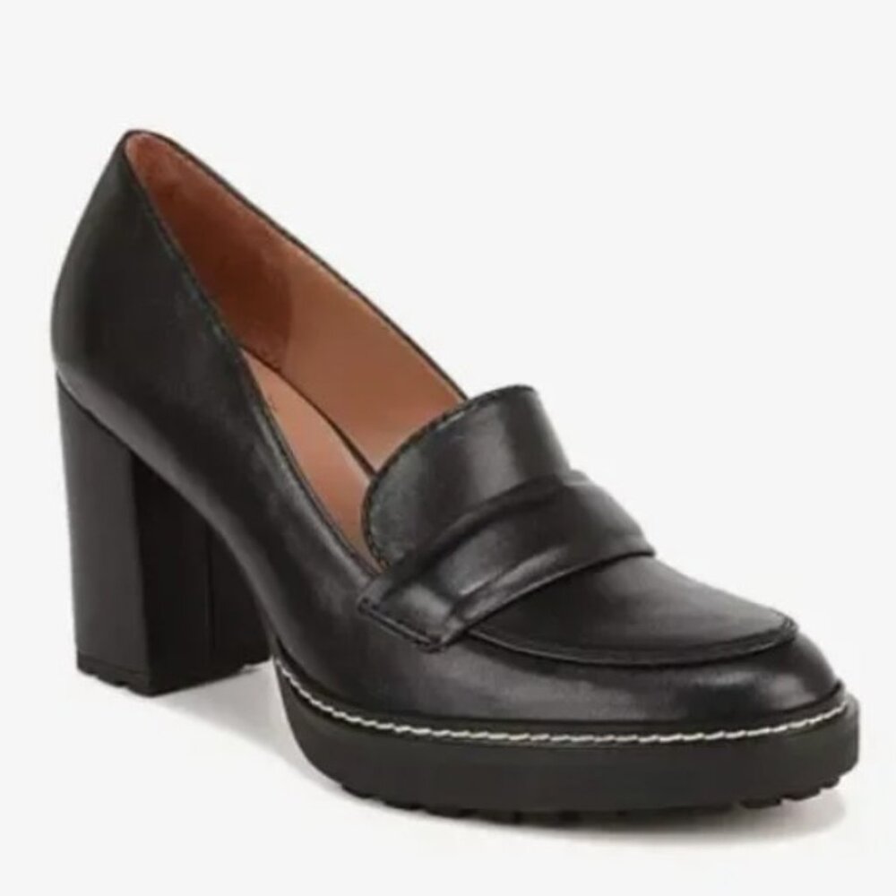 Naturalizer Dabney Heeled Loafer